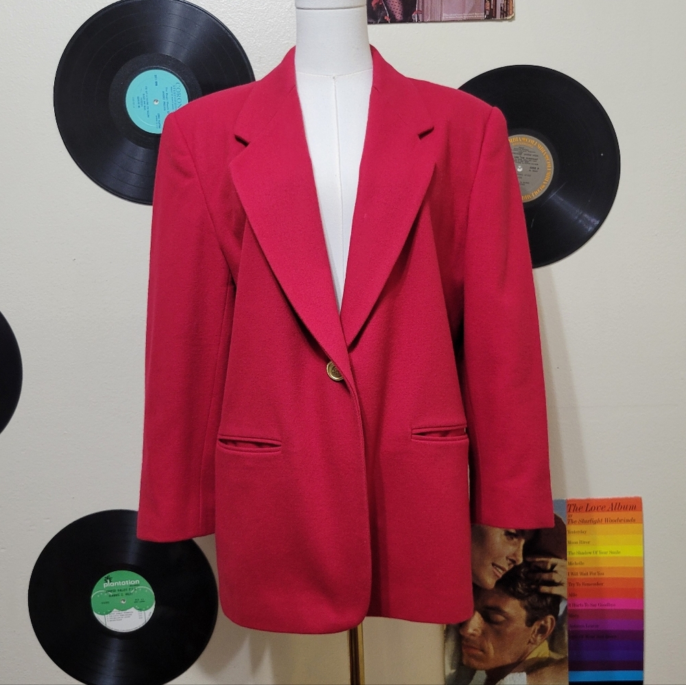 Petite Sophisticate | Vintage Red Wool Blazer